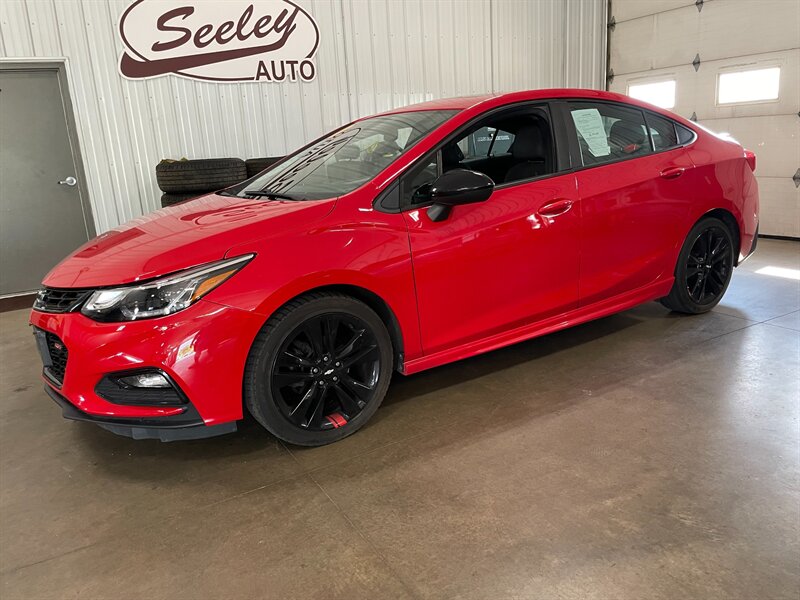 2018 Chevrolet Cruze LT Auto   - Photo 1 - Saint Louis, MI 48880-9800