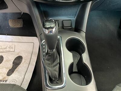 2018 Chevrolet Cruze LT Auto   - Photo 15 - Saint Louis, MI 48880-9800