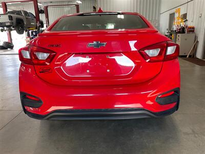 2018 Chevrolet Cruze LT Auto   - Photo 7 - Saint Louis, MI 48880-9800