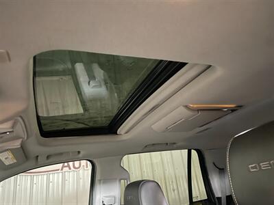 2018 GMC Yukon Denali   - Photo 15 - Saint Louis, MI 48880-9800