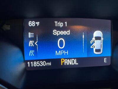 2016 Ford Focus SE - Photo 10 - Saint Louis, MI 48880-9800