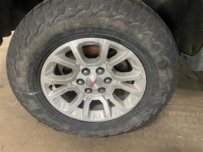 2014 GMC Sierra 1500 SLE   - Photo 25 - Saint Louis, MI 48880-9800