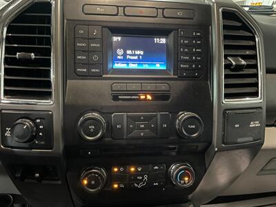 2017 Ford F-250 Super Duty XLT   - Photo 12 - Saint Louis, MI 48880-9800