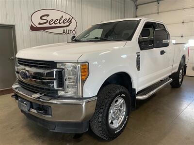 2017 Ford F-250 Super Duty XLT - Photo 2 - Saint Louis, MI 48880-9800