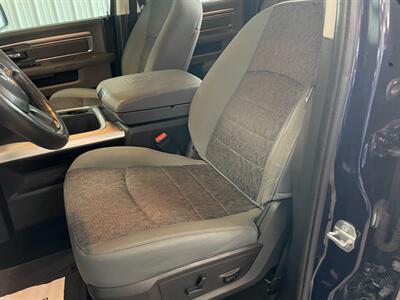 2016 RAM 1500 SLT   - Photo 17 - Saint Louis, MI 48880-9800