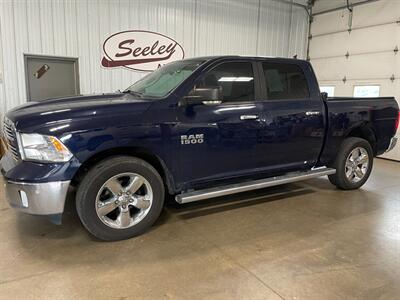 2016 RAM 1500 SLT   - Photo 2 - Saint Louis, MI 48880-9800