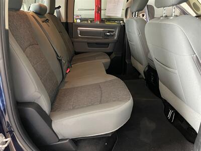 2016 RAM 1500 SLT   - Photo 19 - Saint Louis, MI 48880-9800