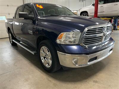2016 RAM 1500 SLT   - Photo 4 - Saint Louis, MI 48880-9800