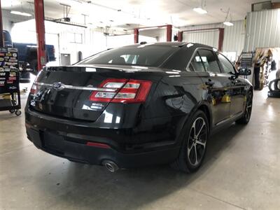 2014 Ford Taurus SEL   - Photo 6 - Saint Louis, MI 48880-9800