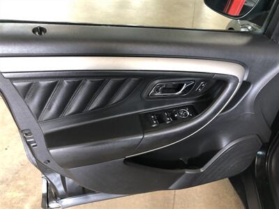 2014 Ford Taurus SEL   - Photo 22 - Saint Louis, MI 48880-9800
