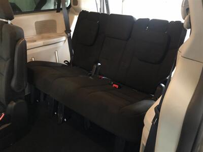 2015 Dodge Grand Caravan American Value Package   - Photo 15 - Saint Louis, MI 48880-9800