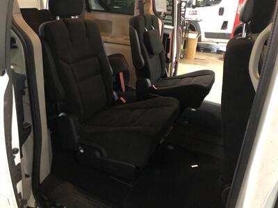 2015 Dodge Grand Caravan American Value Package   - Photo 17 - Saint Louis, MI 48880-9800