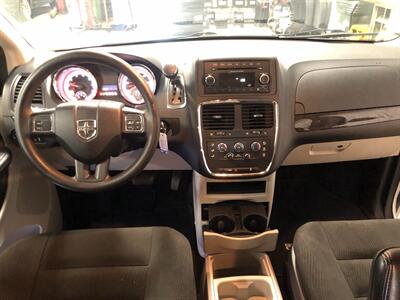 2015 Dodge Grand Caravan American Value Package   - Photo 7 - Saint Louis, MI 48880-9800