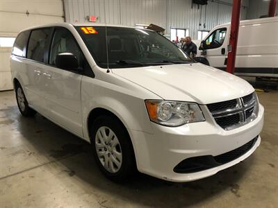 2015 Dodge Grand Caravan American Value Package   - Photo 5 - Saint Louis, MI 48880-9800
