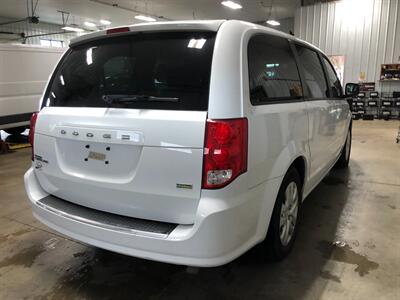 2015 Dodge Grand Caravan American Value Package   - Photo 6 - Saint Louis, MI 48880-9800