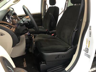 2015 Dodge Grand Caravan American Value Package   - Photo 13 - Saint Louis, MI 48880-9800