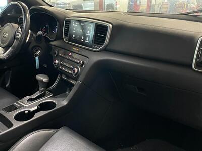 2020 Kia Sportage S - Photo 23 - Saint Louis, MI 48880-9800