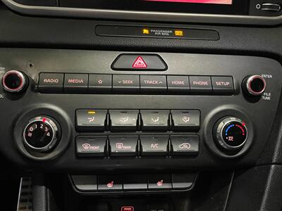 2020 Kia Sportage S - Photo 16 - Saint Louis, MI 48880-9800