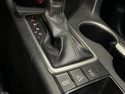 2020 Kia Sportage S - Photo 18 - Saint Louis, MI 48880-9800