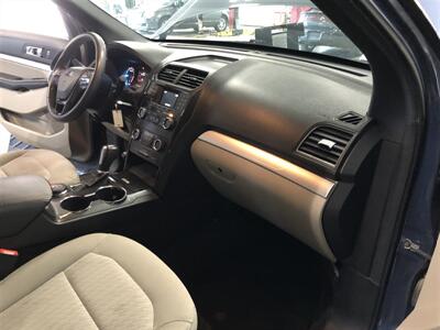 2018 Ford Explorer   - Photo 19 - Saint Louis, MI 48880-9800