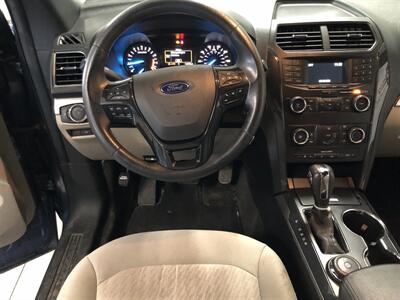 2018 Ford Explorer   - Photo 8 - Saint Louis, MI 48880-9800