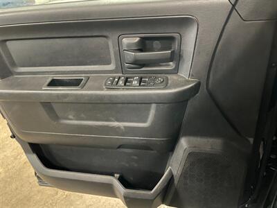 2016 RAM 1500 Tradesman   - Photo 17 - Saint Louis, MI 48880-9800