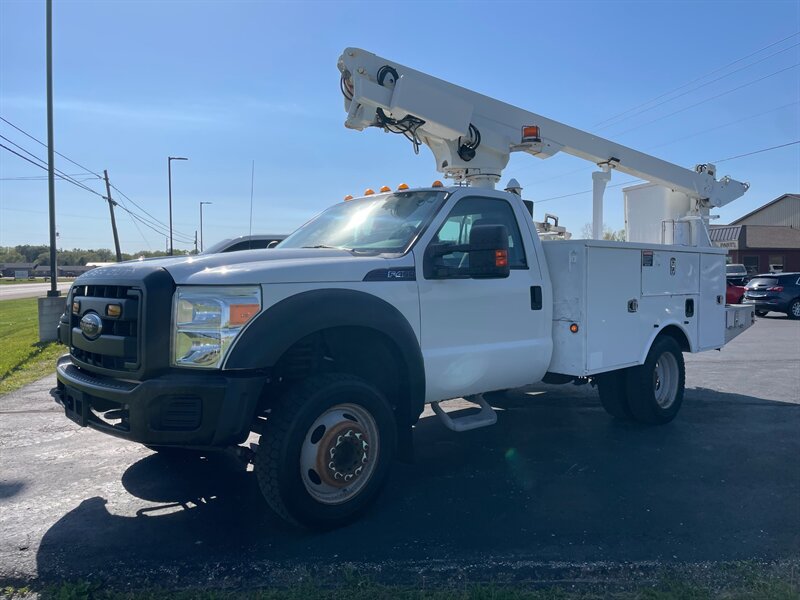 2012 Ford F-450 Super Duty   - Photo 1 - Saint Louis, MI 48880-9800