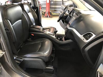 2016 Dodge Journey R/T   - Photo 18 - Saint Louis, MI 48880-9800