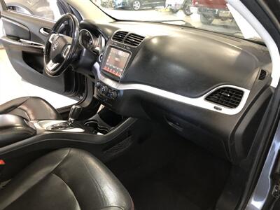 2016 Dodge Journey R/T   - Photo 19 - Saint Louis, MI 48880-9800