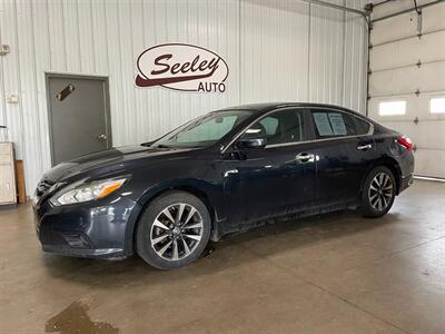 2016 Nissan Altima 2.5 SV - Photo 1 - Saint Louis, MI 48880-9800