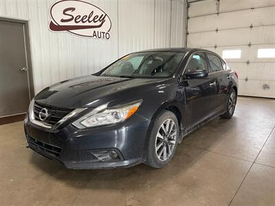 2016 Nissan Altima 2.5 SV - Photo 3 - Saint Louis, MI 48880-9800
