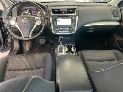 2016 Nissan Altima 2.5 SV - Photo 9 - Saint Louis, MI 48880-9800