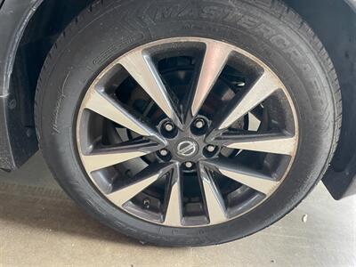 2016 Nissan Altima 2.5 SV - Photo 26 - Saint Louis, MI 48880-9800