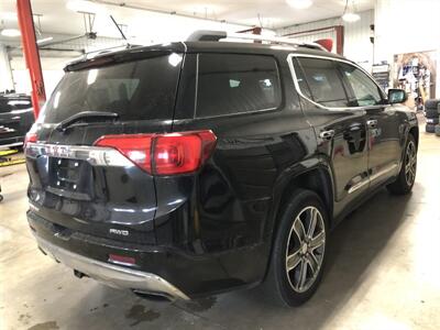 2017 GMC Acadia Denali   - Photo 6 - Saint Louis, MI 48880-9800