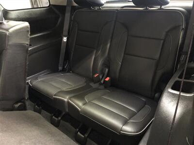 2017 GMC Acadia Denali   - Photo 17 - Saint Louis, MI 48880-9800