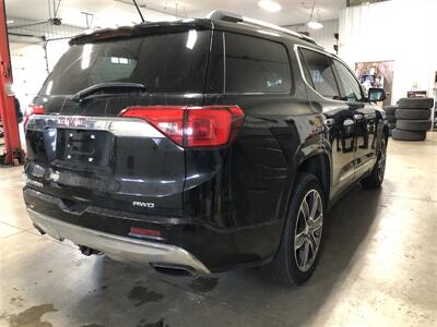 2017 GMC Acadia Denali   - Photo 5 - Saint Louis, MI 48880-9800