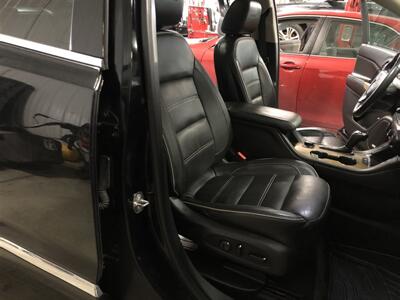 2017 GMC Acadia Denali   - Photo 21 - Saint Louis, MI 48880-9800