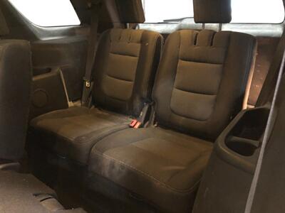 2017 Ford Explorer XLT   - Photo 18 - Saint Louis, MI 48880-9800