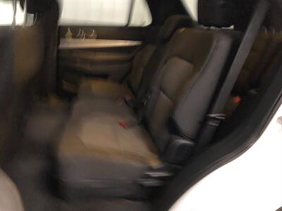 2017 Ford Explorer XLT   - Photo 17 - Saint Louis, MI 48880-9800