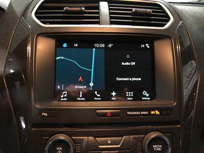 2017 Ford Explorer XLT   - Photo 13 - Saint Louis, MI 48880-9800