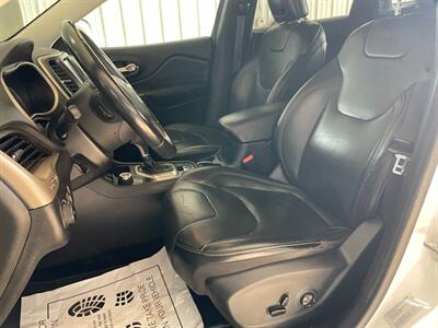 2015 Jeep Cherokee Limited - Photo 18 - Saint Louis, MI 48880-9800