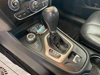 2015 Jeep Cherokee Limited - Photo 13 - Saint Louis, MI 48880-9800