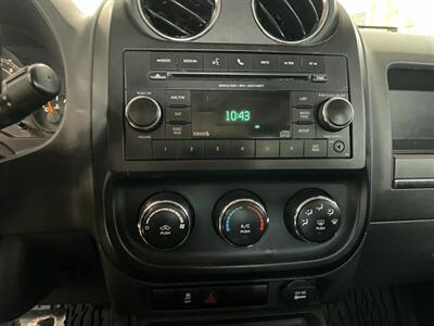 2017 Jeep Patriot Sport   - Photo 11 - Saint Louis, MI 48880-9800