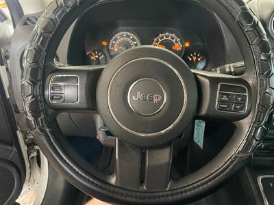 2017 Jeep Patriot Sport   - Photo 9 - Saint Louis, MI 48880-9800