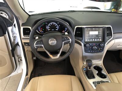 2017 Jeep Grand Cherokee Limited   - Photo 9 - Saint Louis, MI 48880-9800