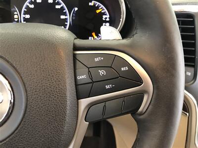 2017 Jeep Grand Cherokee Limited   - Photo 12 - Saint Louis, MI 48880-9800