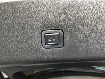 2019 Chevrolet Traverse Premier   - Photo 28 - Saint Louis, MI 48880-9800