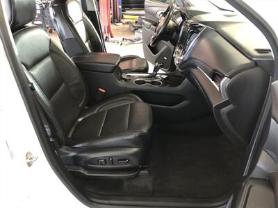 2019 Chevrolet Traverse Premier   - Photo 19 - Saint Louis, MI 48880-9800