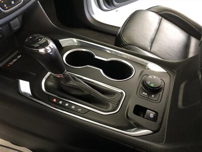 2019 Chevrolet Traverse Premier   - Photo 12 - Saint Louis, MI 48880-9800