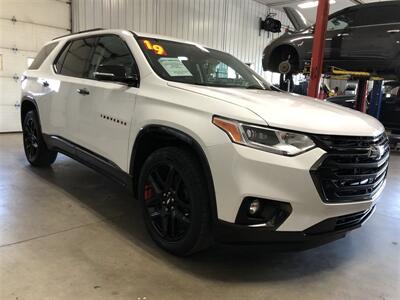 2019 Chevrolet Traverse Premier   - Photo 5 - Saint Louis, MI 48880-9800